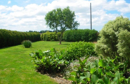Plouvorn House | Renovated longère with character