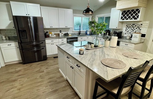Moncks Corner House | Renovated Lowcountry Home located near the Charleston area!