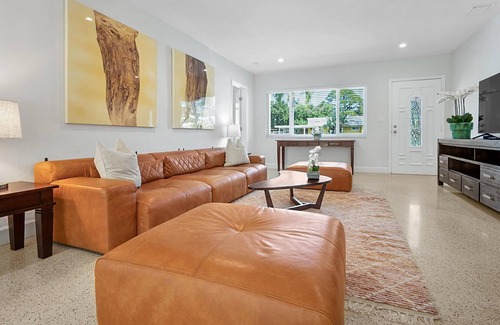 Poinsettia Heights House | Renovated Midcentury - Steps From Wilton Manors