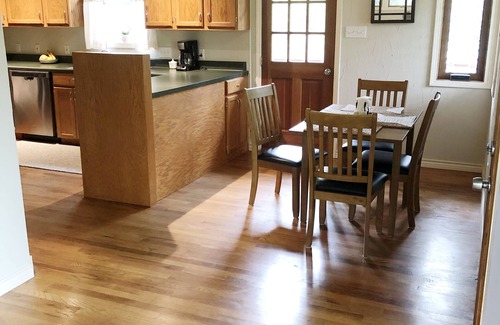 Allandale House | Renovated Midtown Guest House: Private + Spacious