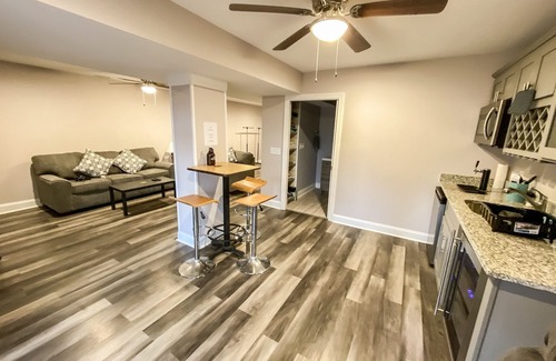 Millville House | Renovated Mountain Basement Studio Near Wineries Breweries w/Laundry & Fire Pit