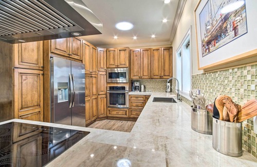 North Bend House | Renovated North Bend Cottage: Near Eateries!