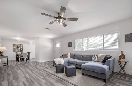 University House | Renovated North Tampa Home by USF!