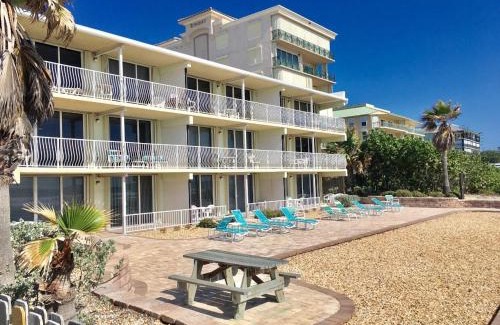 Crescent Beach House | Renovated, Ocean Beach Villas Unit 201- Direct Oceanfront Condo!