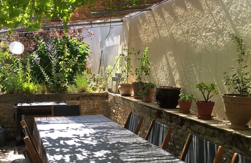Andilly House | Renovated old house of 280m² near La Rochelle, sleeps 12, swimming pool