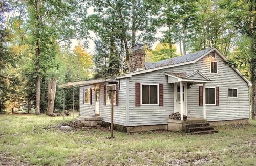 Millmont Cabin | Renovated Riverfront Cabin w/ Outdoor Adventures