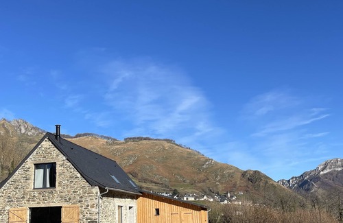 Lescun House | Renovated sheepfold in the heart of the Lescun cirque (meublé de tourisme *)