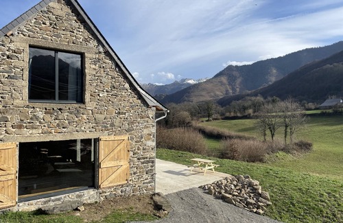 Lescun House | Renovated sheepfold in the heart of the Lescun cirque (meublé de tourisme *)