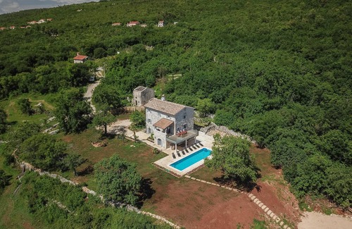 Stanisovi Villa | Renovated stone villa with private pool near Labin