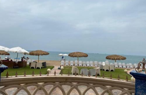 Al-Muntazah Apartment | Renovated super Lux Apartment Chalet Direct sea view 2 bed rooms in Alexandria Al Mamourah شاليه الترا لوكس شاطىء المعموره الاسكندريه دور اول على البحر مباشره مع كارنيهات الدخول طوال السنه و الشاطىء الخاص من اول مايو لنهايه اكتوبر للعائلات فقط