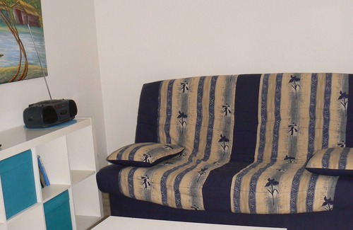 L'Epine House | Renovated traditional fisherman's cottage 250 m from the beach