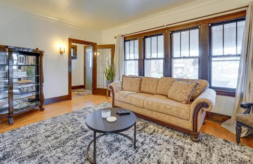 Grosse Pointe House | Renovated Victorian House about 7 Miles to Downtown!