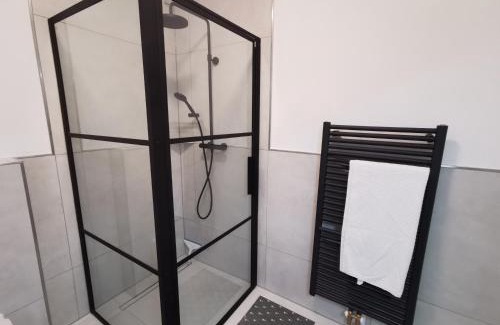 Erichshagen Apartment | Renovierte Ferienwohnung in Nienburg Erichshagen