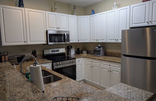 Myrtle Beach Condo | Rent 2 days or Rent 1 to 8 mos rental Oct. 1st-May 1st.1900/month. 1st Flr.