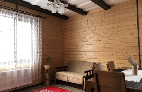 Zhdeniyevo House | Rent a cottage for a vacation in the mountains - Willow Yard