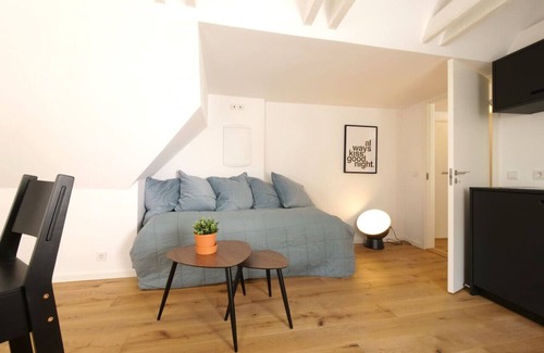 København V Apartment | Rent A Place 4, Copenhagen
