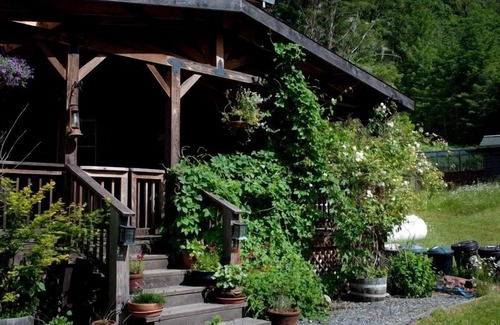 Willits House | Rent a Private Park and Wildlife Preserve