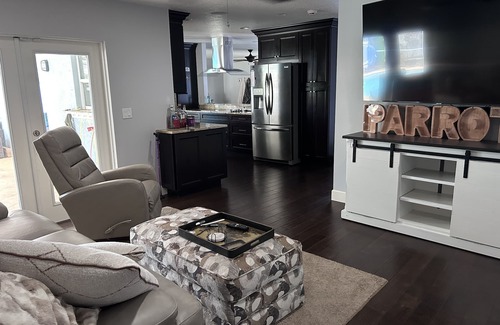 Villa De Palmas Bed & Breakfast | Rent a private room for the week or the month!