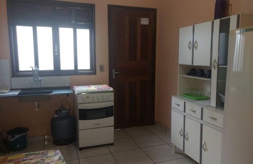 Praia do Morro Apartment | RENT APARTMENT KITINETE-2 (KITNET) WITH GARAGE BEACH MORRO-GUARAPARI