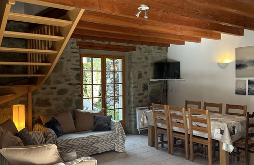 Tramezaigues Ski Chalet | Rent barn renovated in the heart of a village close to St Lary