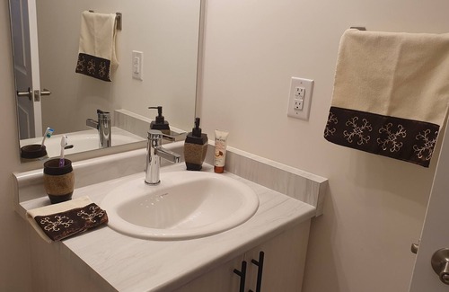 Wasaga Beach House | Rent entire house in Wasaga Beach. Spacious andcozy