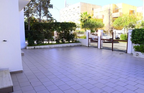 Rivabella Apartment | Rent ground floor apartment in RIVABELLA (Gallipoli) 100m from the sea!