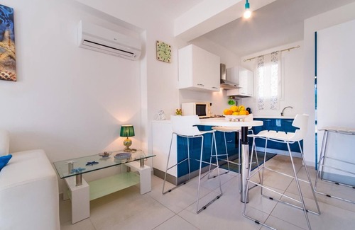 Villa Margi Apartment | Rent new apartment on the sea of ​Villamargi in Santo Stefano di Camastra