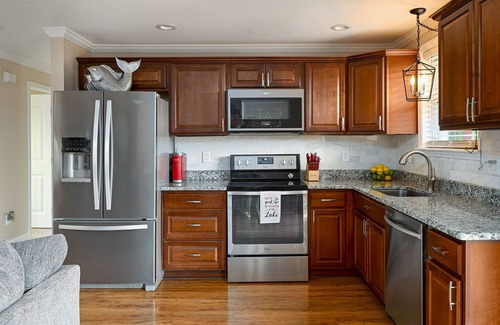 Southmont House | ☞ Rent or Bring Your Boat! Kayaks | BBQ | Fire Pit