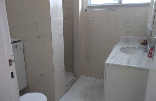 Pituba House | Rent room semi furnished and with excellent location and access to public transport.