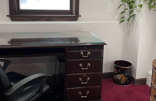 Concord House | Rent this woodland oasis for family time, work or both!