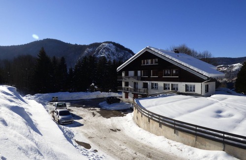 Morez Apartment | RENTAL Appartermrnt MOREZ LES ROUSSES JURA 2 TO 4 PEOPLE