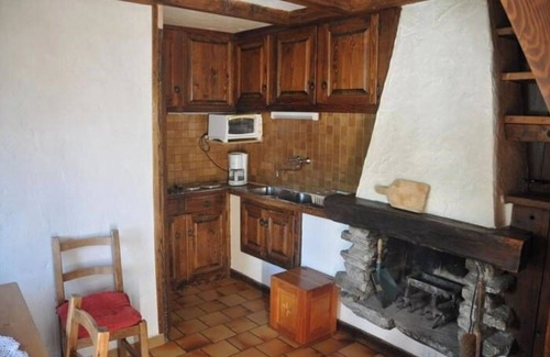 Le Tour Ski Chalet | Rental Chalet 4 pers- CHAMONIX (3 Adults + 1 child measuring no more than 1m50