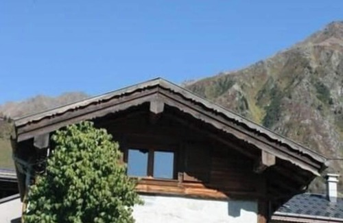 Le Tour Ski Chalet | Rental Chalet 4 pers- CHAMONIX (3 Adults + 1 child measuring no more than 1m50