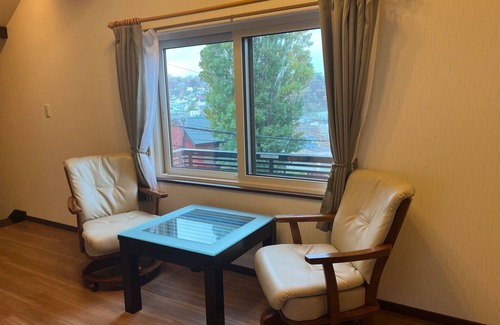 Otaru House | Rental house Guest house where you can stay with your pet Populus OtaruNupuri/Otaru Hokkaidō