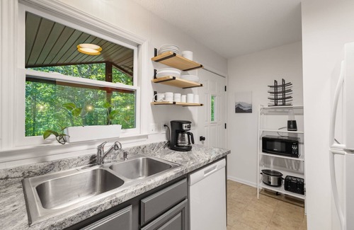Lake Lure House | Rental in Rumbling Bald Lake Lure, NC