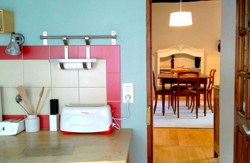 Saint-Cirq-Lapopie Cottage | Rental of charm in Saint Cirq La Popie, medieval village in the Lot