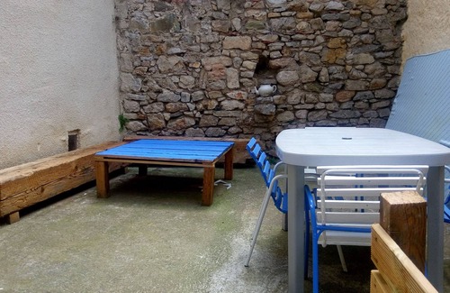 Padern House | RENTAL PADERN CORBIERES CATHARE AUDE VERDOUBLE CUCUGNAN MER