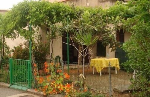 Molini Apartment | Rental Porticcio Agosta Air conditioning 200 m from the sea, garden and barbecue