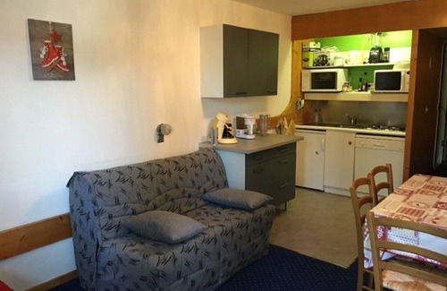 Seez Apartment | RENTAL STUDIO ARCS 1800 THE LAUZIERES