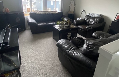 Saskatoon House | Rental suite in Rosewood