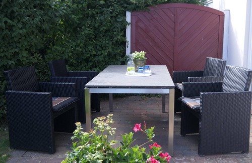 Glueckstadt Apartment | Rental-Superior-Private Bathroom-Terrace
