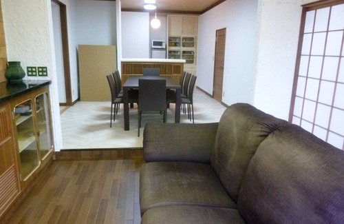 Izu House | Rental villa with a roofed BBQ terrace Safe an/Izu Shizuoka