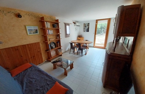 Corbara Apartment | rental with sea view on the ground floor of villa, 200m from Bodr beach
