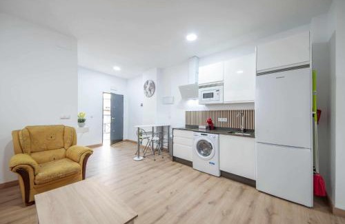 Bellavista Apartment | RentalSevilla Bellavista - La Palmera