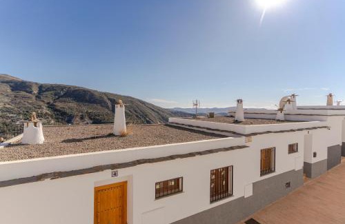 Picena House | RentitSpain Casa Picena Senderismo y Montaña