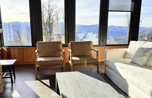 Lanin National Park House | RentUp - Casa de lujo Ski in out en Las Pendientes con vistas unicas
