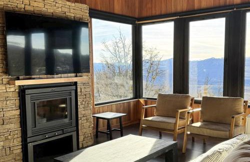 Lanin National Park House | RentUp - Casa de lujo Ski in out en Las Pendientes con vistas unicas