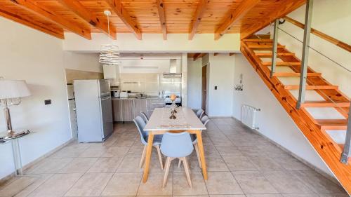 10 de Diciembre Apartment | RentUp - Duplex para 5 personas en el corazon de Bariloche