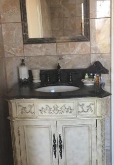 Saugerties South Bed & Breakfast | Renwick Clifton House B&B