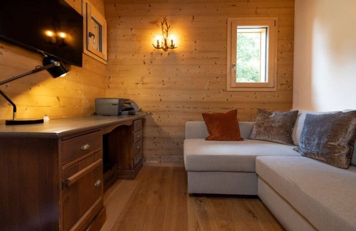 Le Lavancher Ski Chalet | Repos du Loup - Chalet 4CH 4SDB | PoêleBois | Jacuzzi BainNordique